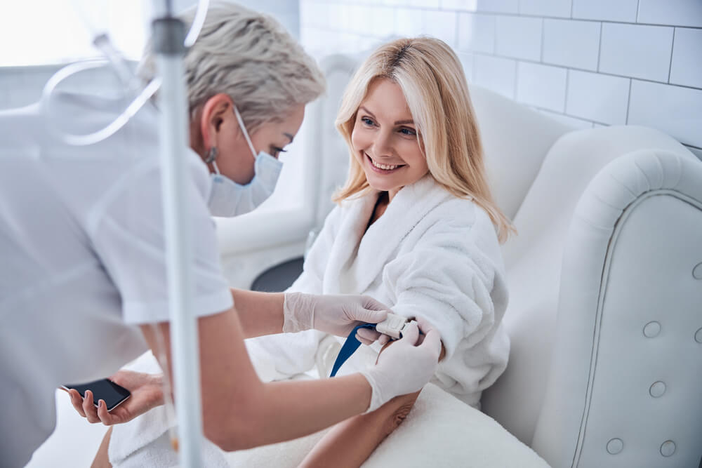 IV Treatment for Anti-Aging in Texas